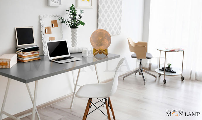 The Original Moon Lamp: The Process behind the Perfection
