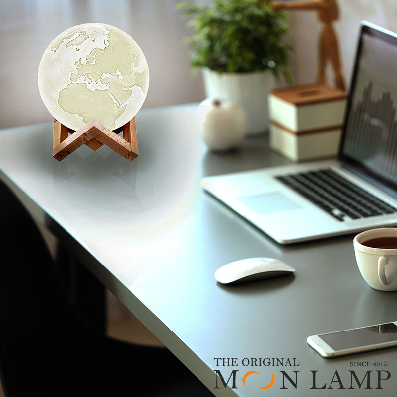 The Original 16 Colors Earth Lamp™