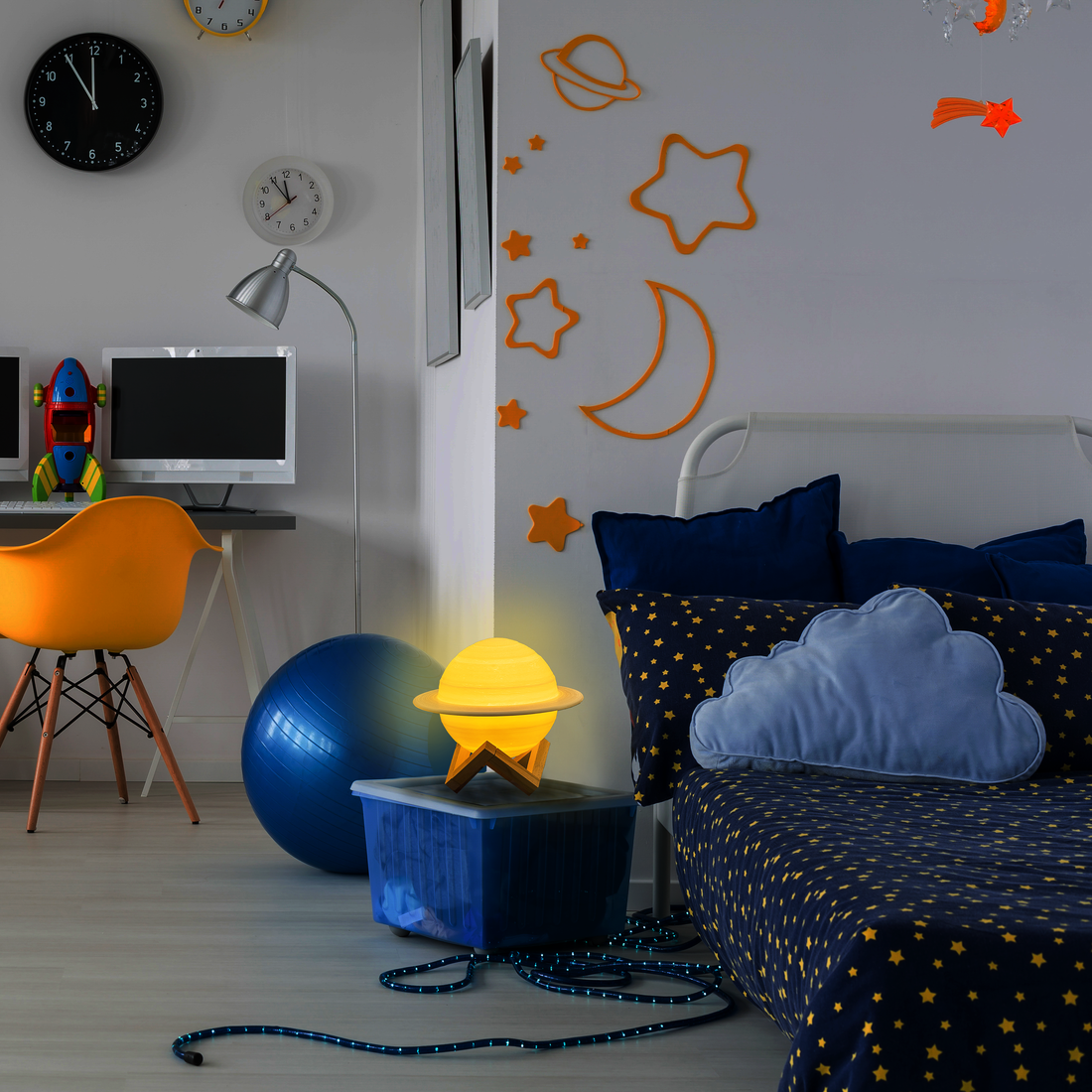 The Original 16 Colors Saturn Lamp™